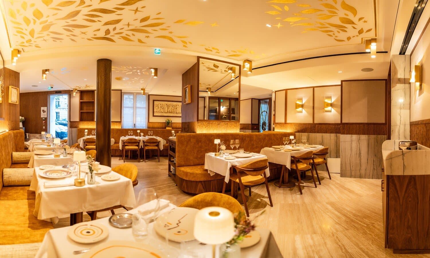 Der Speisesaal des Restaurants Hestia